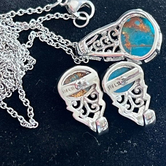 316L SS Vintage Style Scroll Half Hoop Turquoise & Pyrite Earring Pendant Lot - Picture 3 of 7